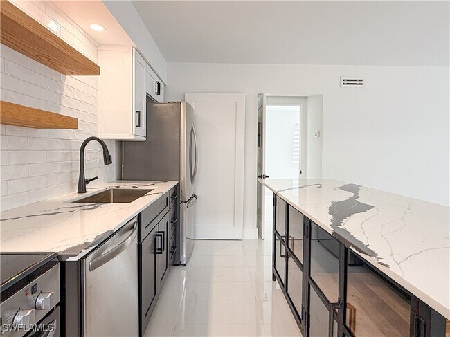 Foto del edificio - 980 7th Ave S