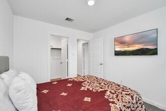 Building Photo - 12231 City Rose Ct