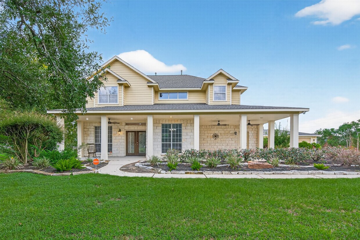 Foto principal - 19634 Stone Lake Dr