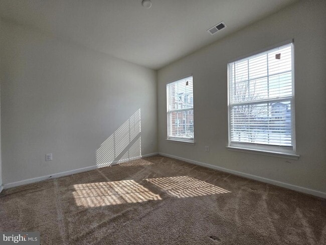 Building Photo - 12855 Clarksburg Square Rd