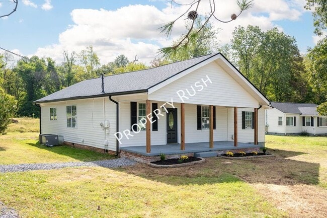 Foto del edificio - 1522 Happy Valley Rd