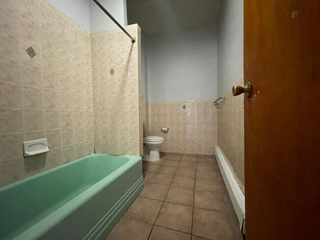 Foto del edificio - 116 Linden Ave