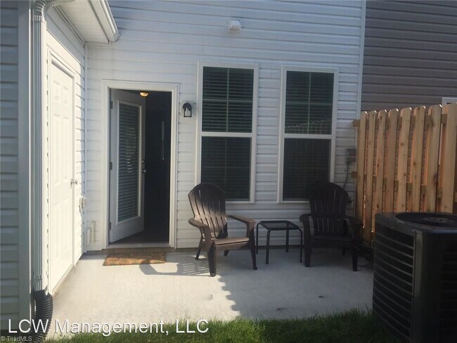 Building Photo - 2 br, 2.5 bath House - 5383 Farm House Trail
