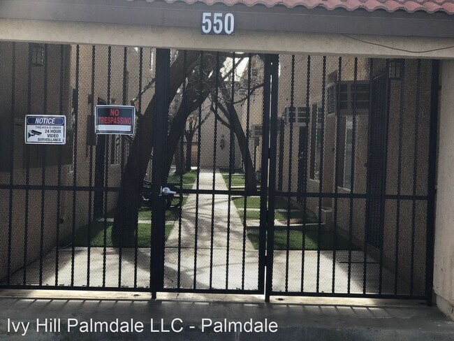 Building Photo - 550 E Ave Q-12