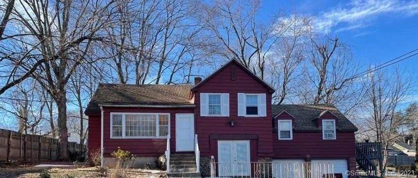 Primary Photo - 287 South Rd