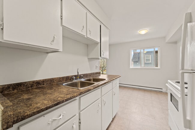 Building Photo - University Tower Apartments