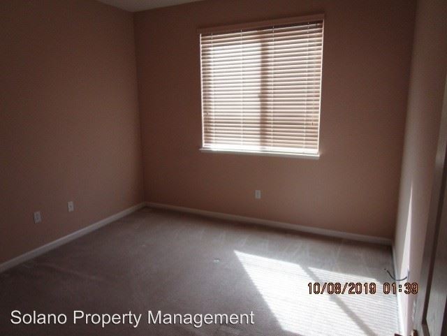 Building Photo - 5 br, 3 bath House - 2259 Campbell Cir.
