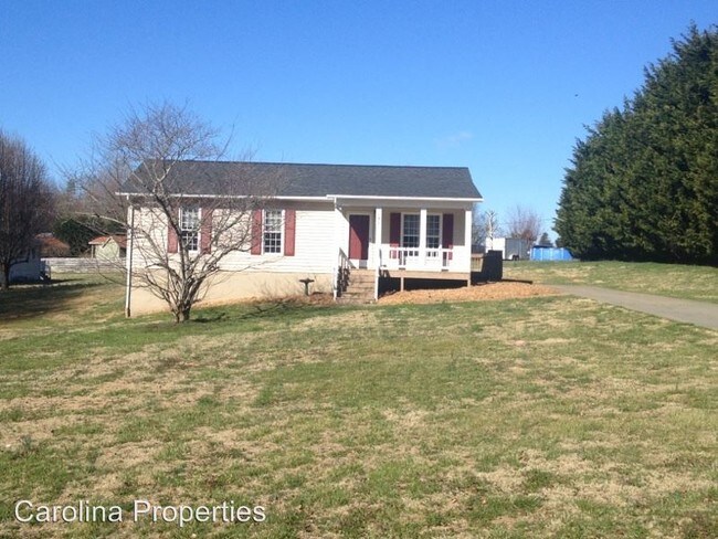 Foto del edificio - 3 br, 1 bath House - 190 Meadow Dr