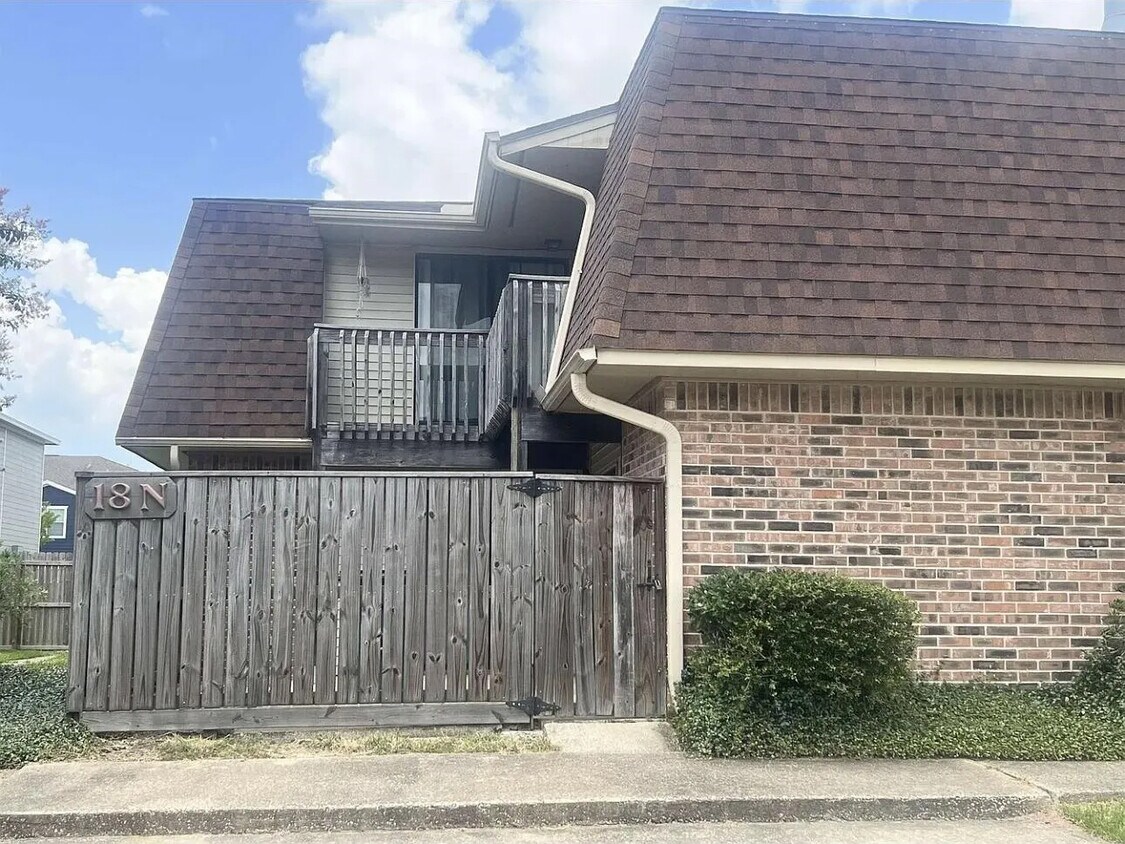 1212 N Major Dr, Beaumont, TX 77706 Townhome Rentals in Beaumont TX