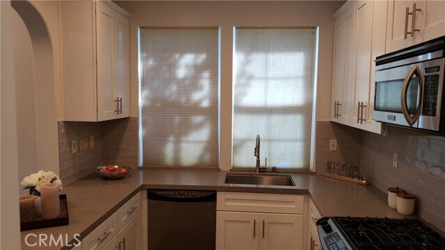 Foto del edificio - 30 Albany St