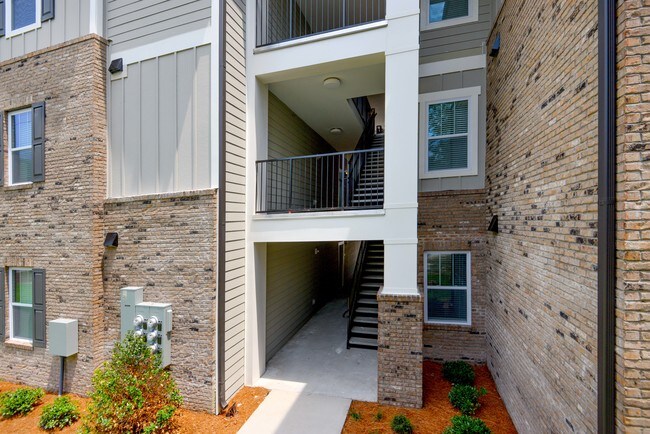 Foto del edificio - Platos Lofts at Randall