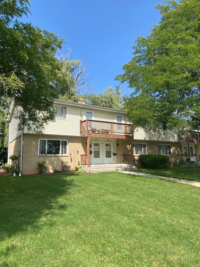 Willow Trail Townhomes for Rent Menomonee Falls, WI