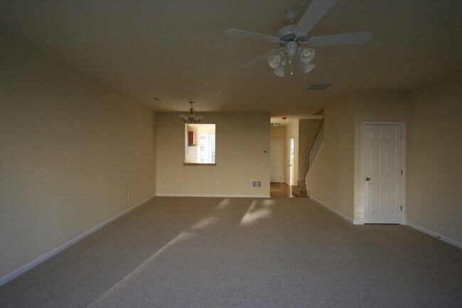 Building Photo - 2454 N Berkshire Rd