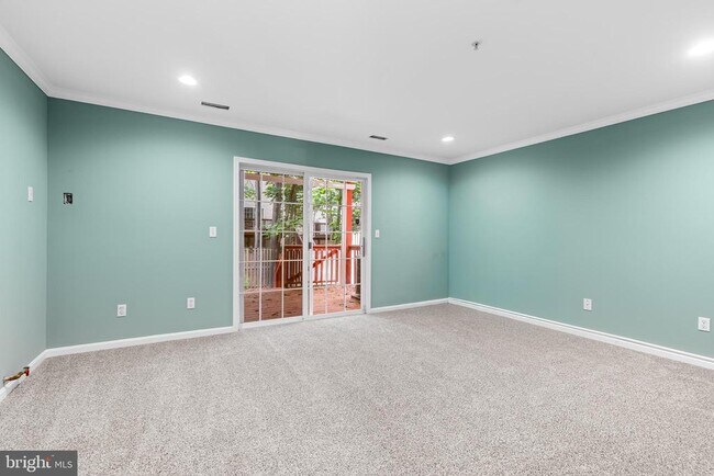 Building Photo - 310 Pintail Ln