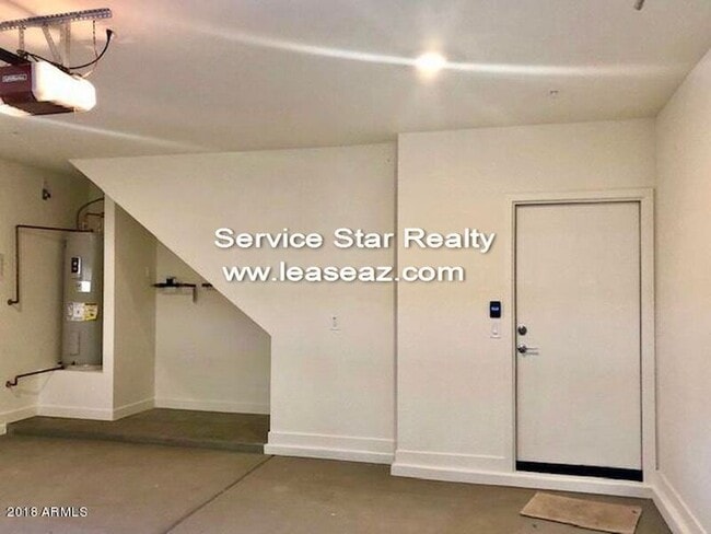 Foto del edificio - 2740 S Equestrian Dr