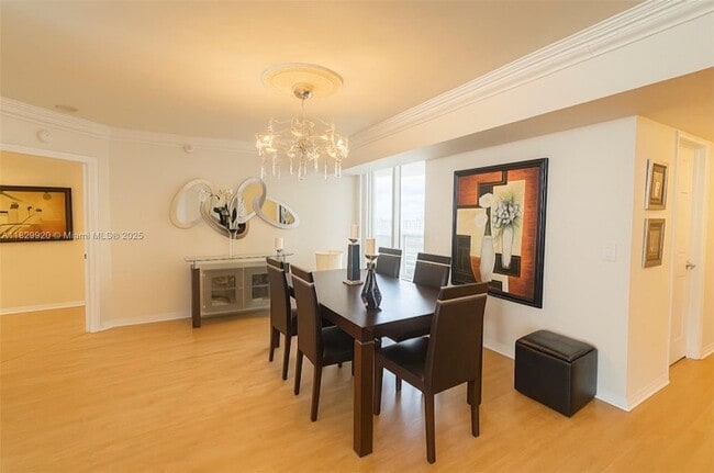 Building Photo - 16711 Collins Ave
