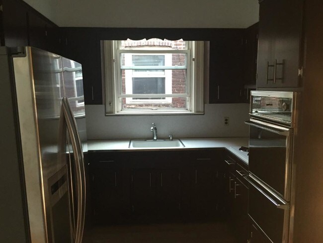 Building Photo - 2223 35th St