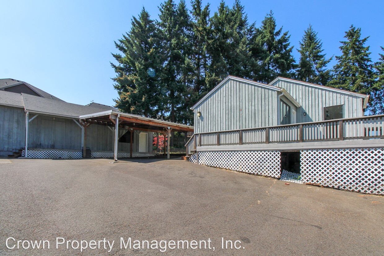 Primary Photo - 2 br, 1.5 bath House - 5831 Woodside Dr SE