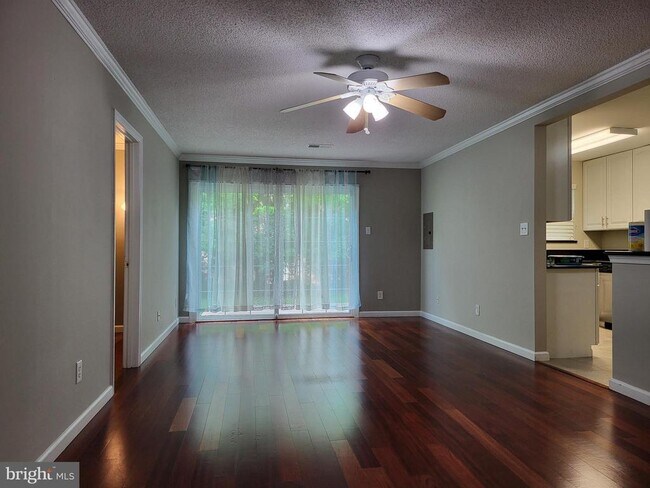 Building Photo - 1112 Huntmaster Terrace NE