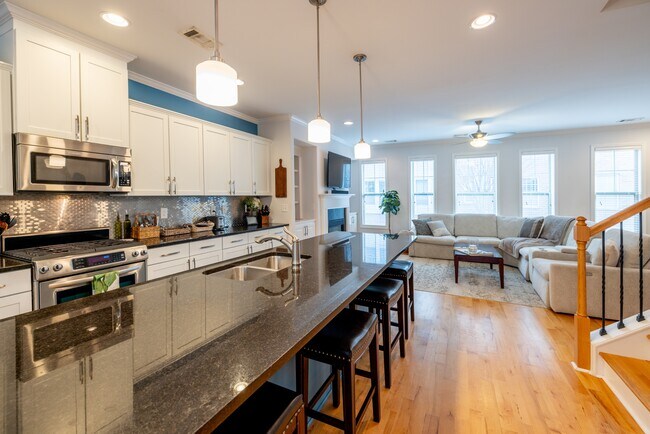 Foto del edificio - 260 Goodson Way NW