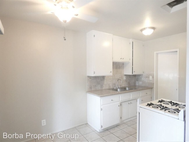 Foto del edificio - 9354 Greenwell St