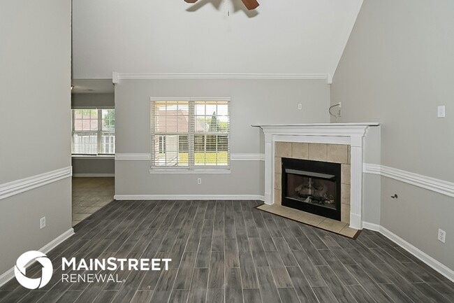 Foto del edificio - 2743 Olivia Ln