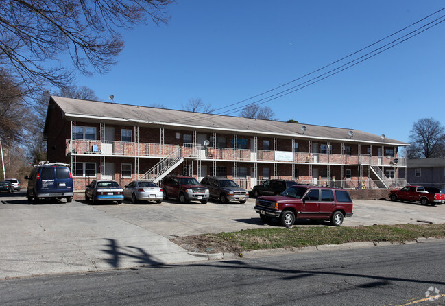 Liberty Square Apartments - Liberty Square