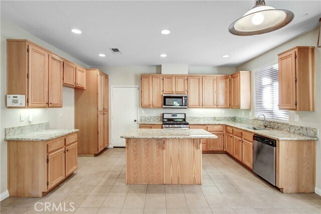 Building Photo - 26203 Castle Ln