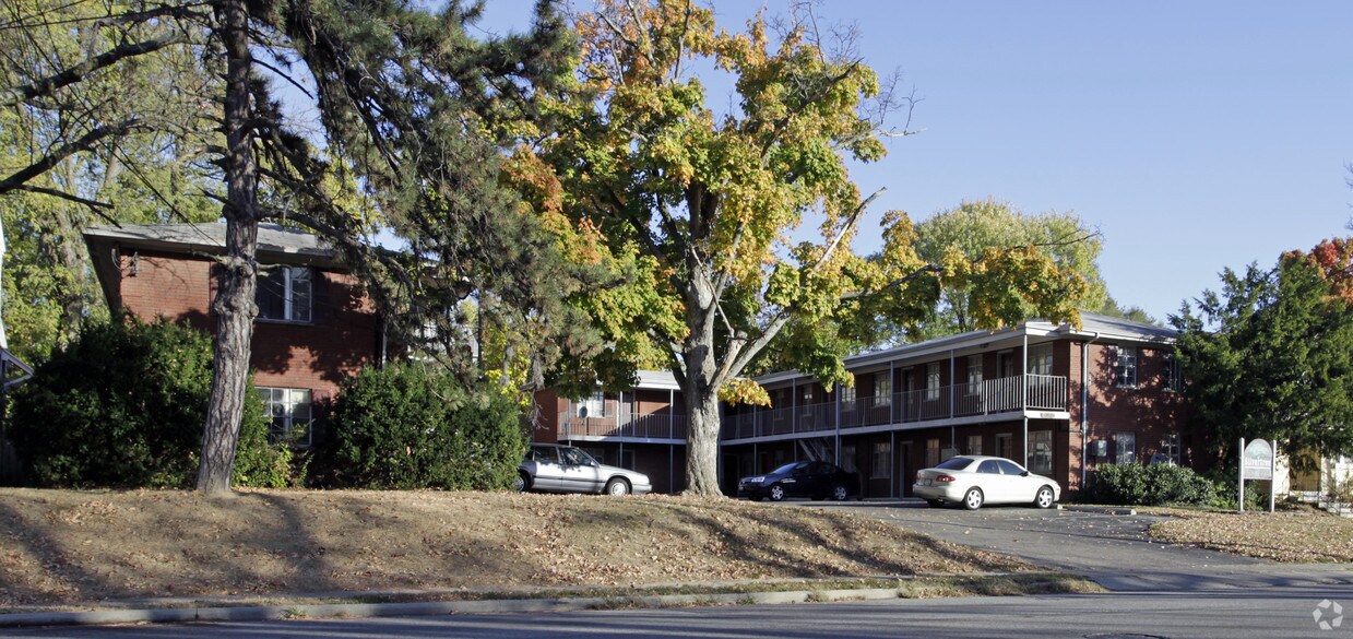 SilverTree Apartments Cincinnati, OH