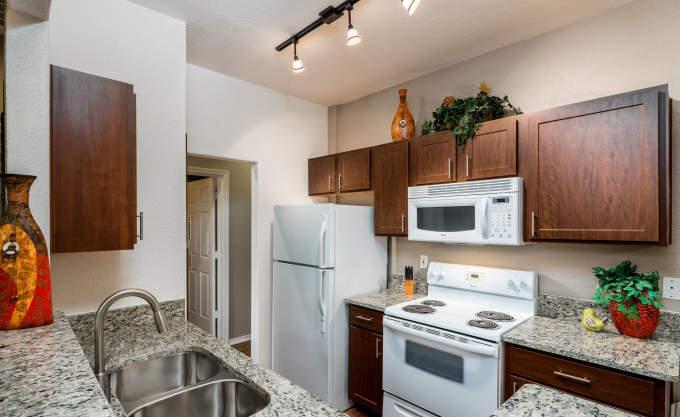 Foto principal - 1 bedroom in Farmers Branch TX 75244