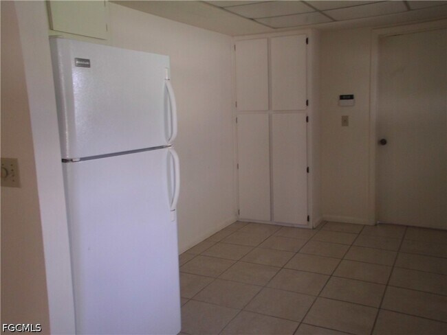 Foto del edificio - 111 Doveside Ln