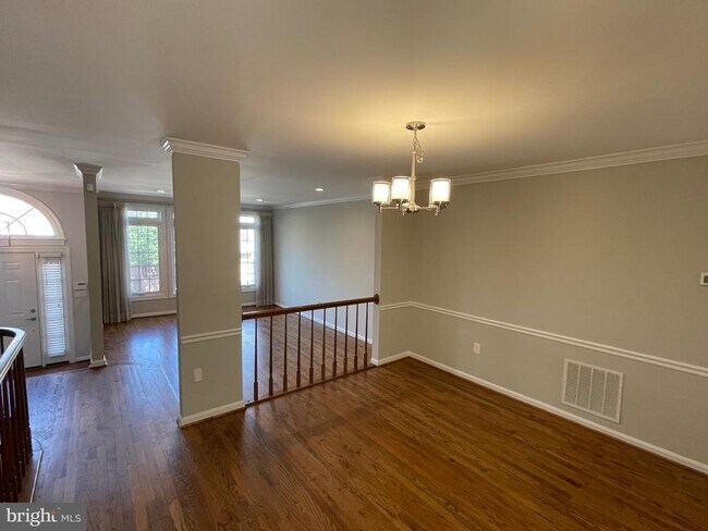 Building Photo - 6259 Traci Joyce Ln
