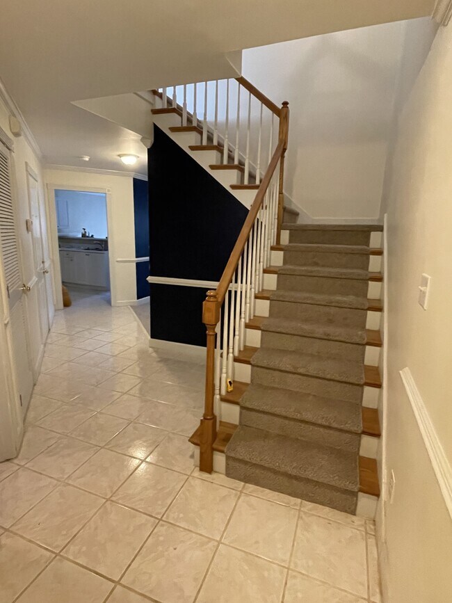 Entryway - 118 Grande Meadow Way