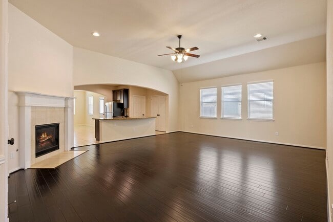 Foto del edificio - 3310 Retama Falls Ln