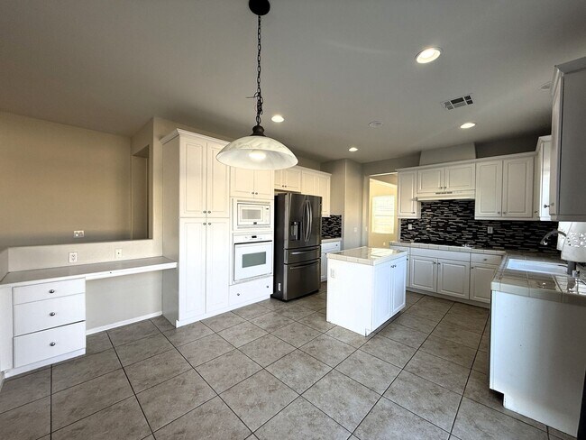 Foto del edificio - West Lancaster 3 bedroom Home