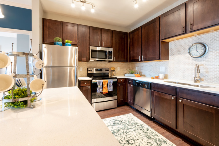 Foto principal - 7660 Sumter Crest Drive