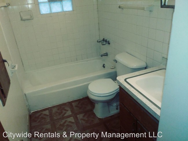 Foto del edificio - 6408 N 58th St