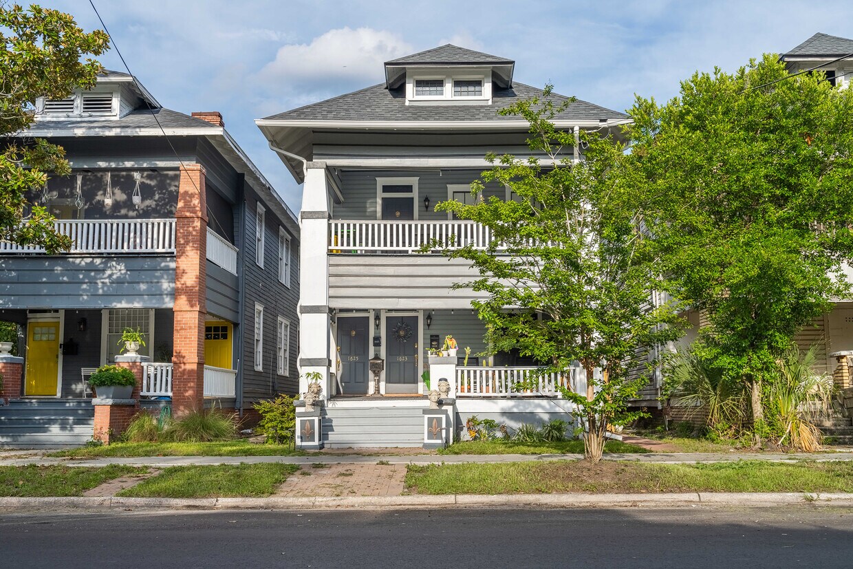 Primary Photo - 1625 N Laura St