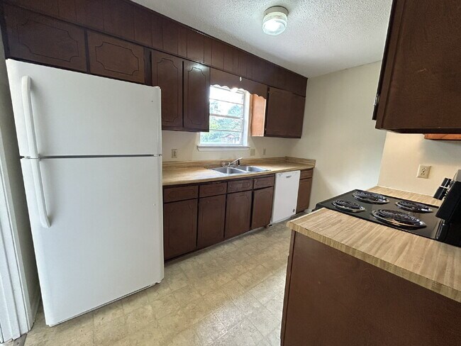 Foto del edificio - Home For Rent