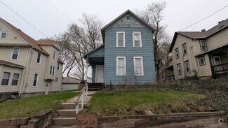 Building Photo - 569 Allyn St