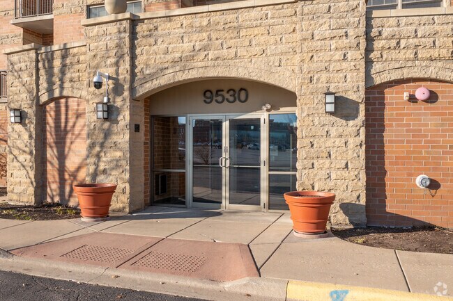 Entrada - Prairie Town Center