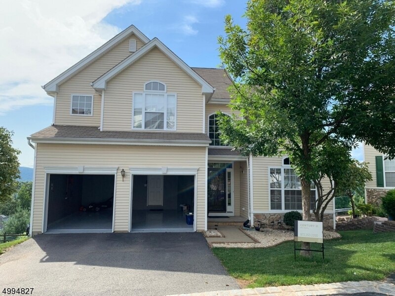 Foto principal - 297 Winding Hill Dr