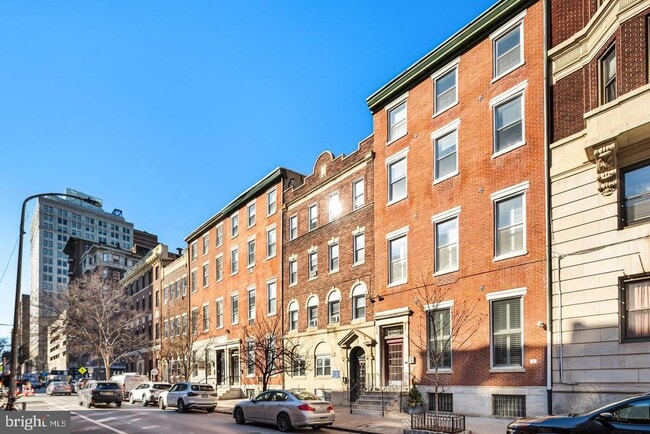 Building Photo - 1305 Spruce St