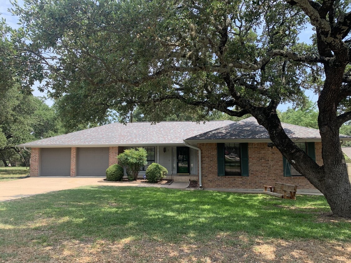 3 Commodore Dr, Belton, TX 76513 House Rental in Belton, TX