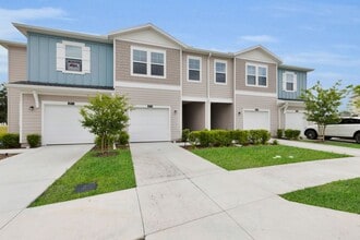 Building Photo - 4915 SW 81st Lp