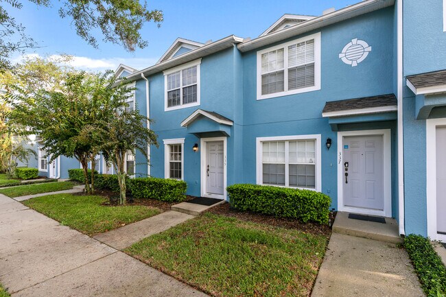 Photo - 337 Wilton Cir Townhome
