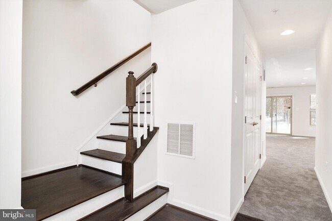 Foto del edificio - 7627 Hamilton Xing