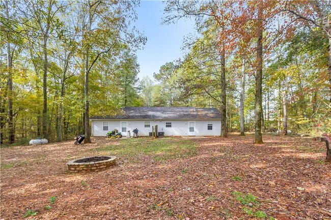 Foto del edificio - 1727 Oak Grove Church Rd