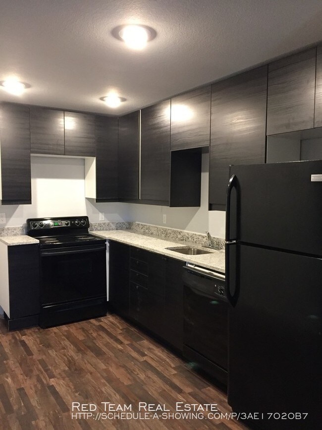 612 S Blue Mound Rd Unit 2B, Fort Worth, TX 76131 Apartment for Rent