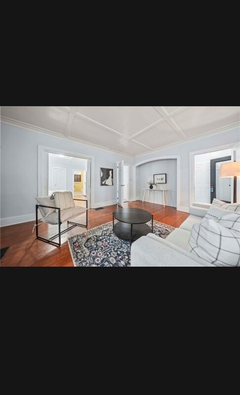 Foto del edificio - 375 Clay Ave